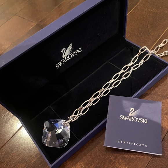 Authentic Swarovski pendant statement necklace - Picture 1 of 5